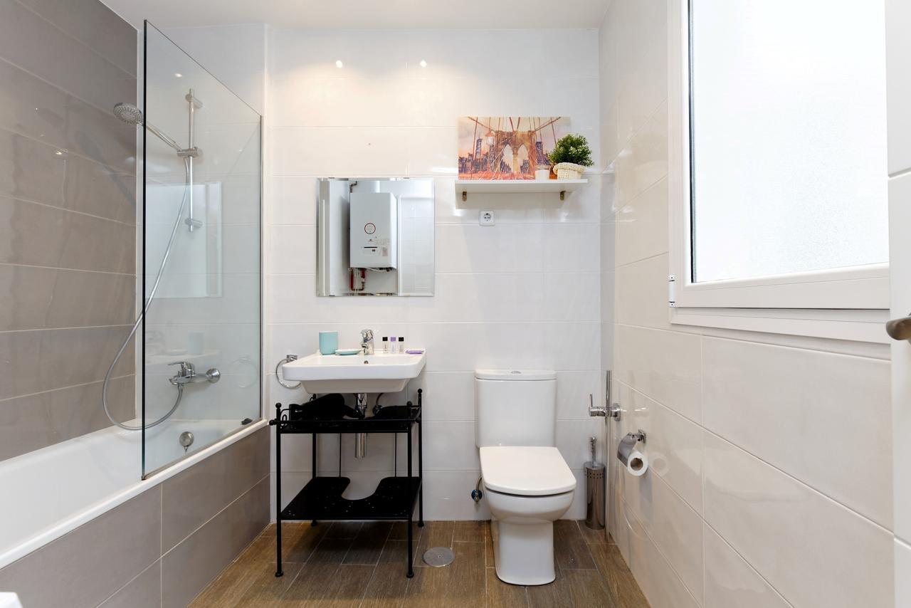 Fuencarral Lara City Center Madrid Dış mekan fotoğraf